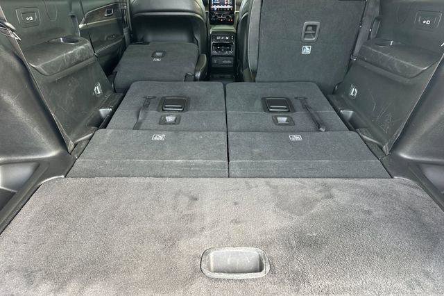 Certified 2023 Jeep Grand Cherokee L Limited w/ Black Appearance Package AWD/4WD image 16