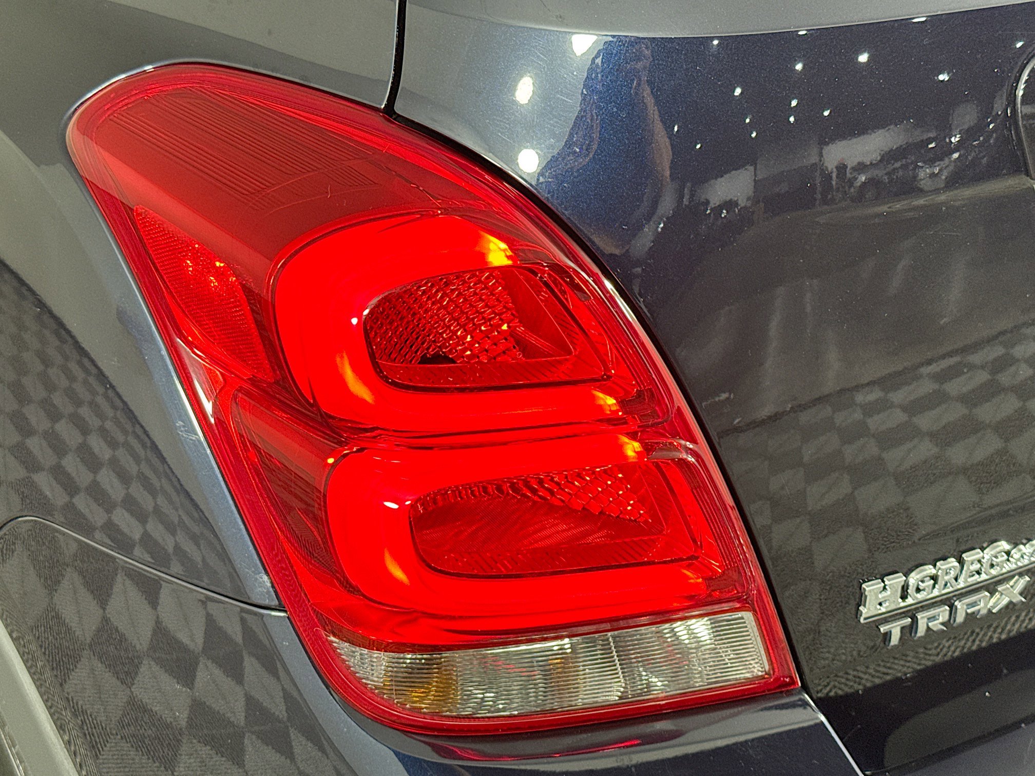 Used 2021 Chevrolet Trax LT image 34