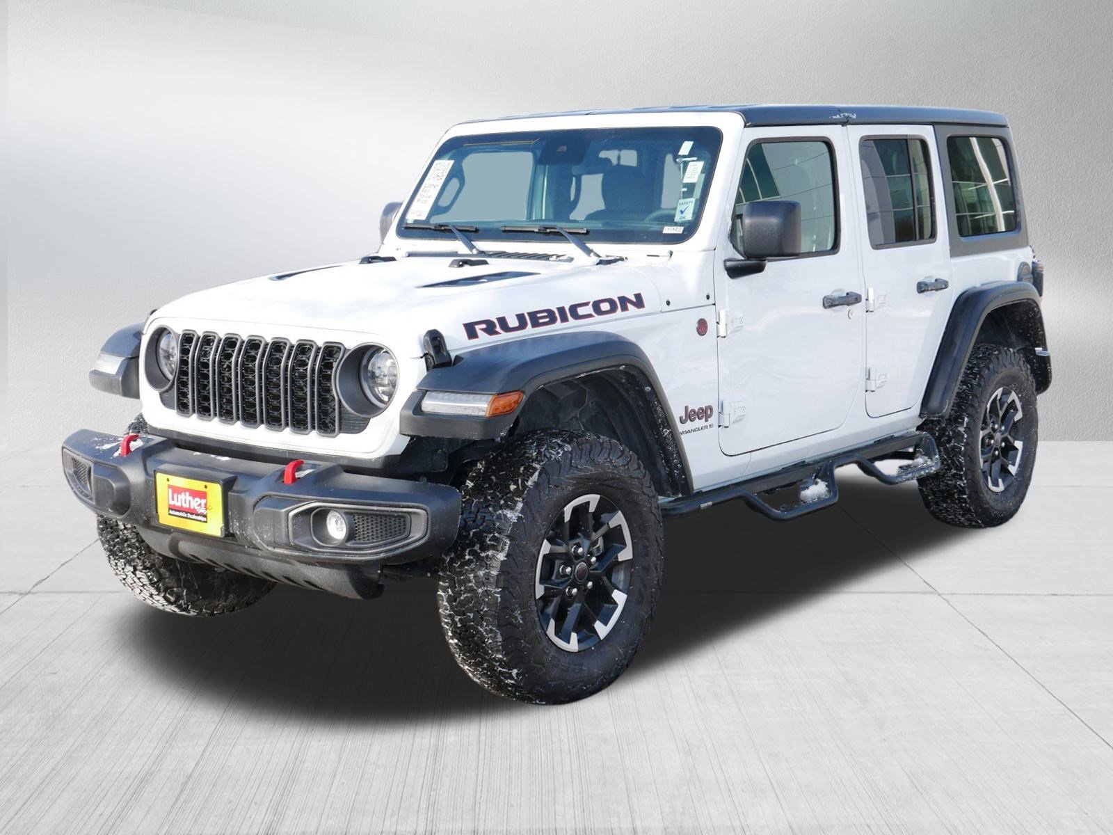 Used 2024 Jeep Wrangler Unlimited Rubicon image 3