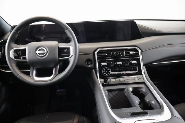 New 2026 Nissan Armada SL w/ Captain's Chari Seat Package AWD/4WD image 14