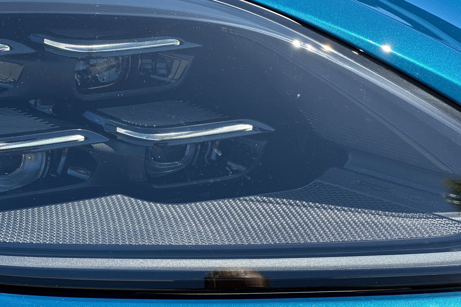 New 2025 Porsche Cayenne Coupe image 38