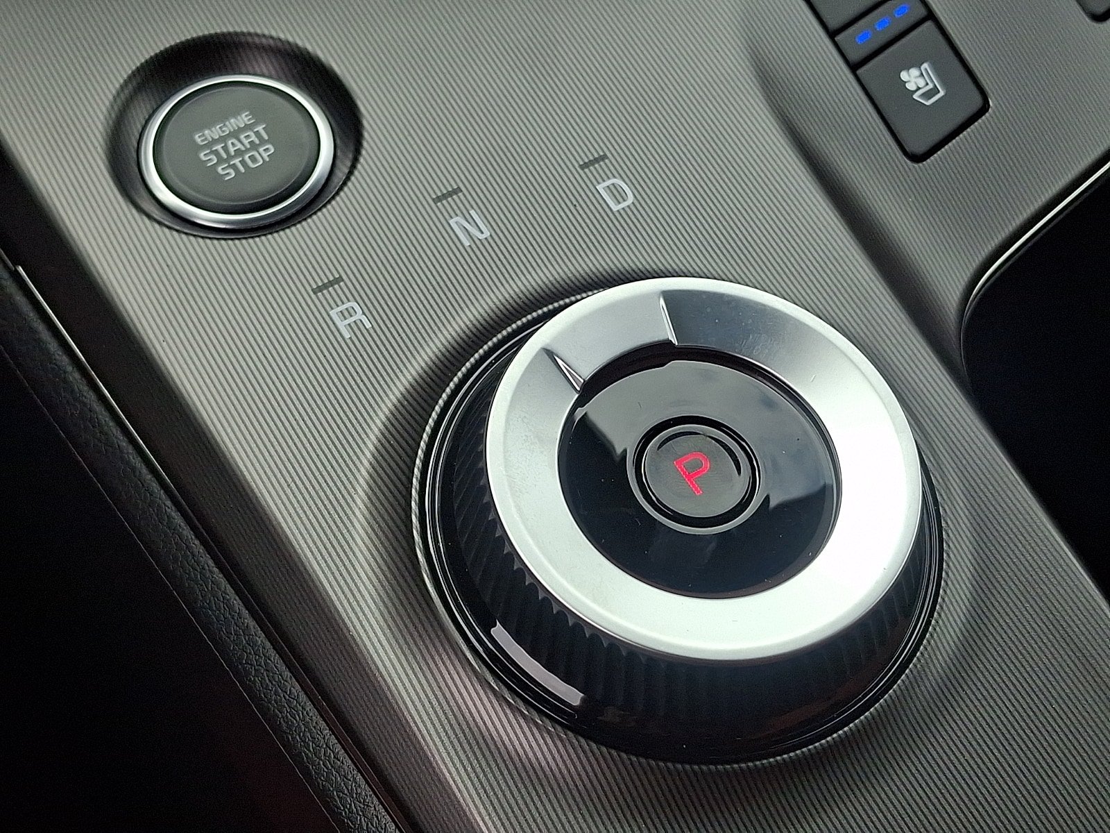 New 2027 Kia Sportage SX Prestige AWD/4WD image 11