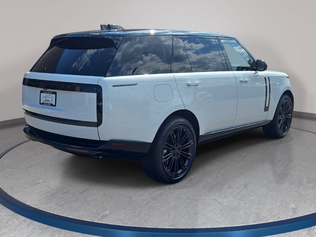 New 2026 Land Rover Range Rover Long Wheelbase SE AWD/4WD image 5