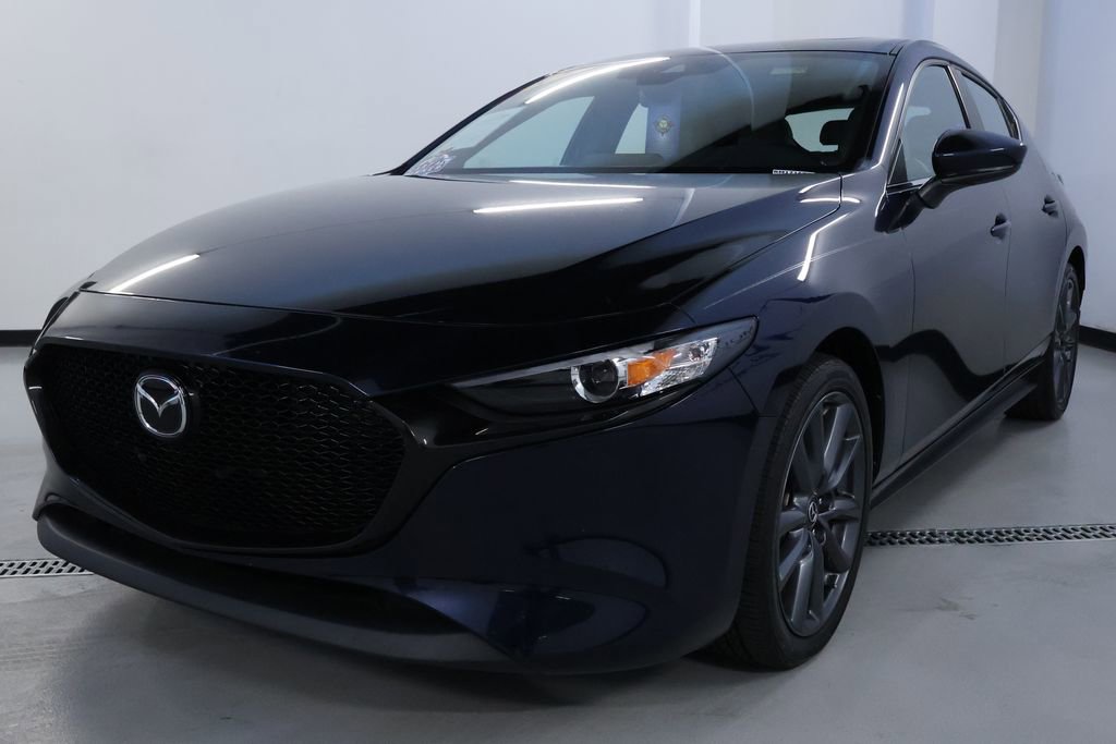 Used 2023 MAZDA MAZDA3 s video 3