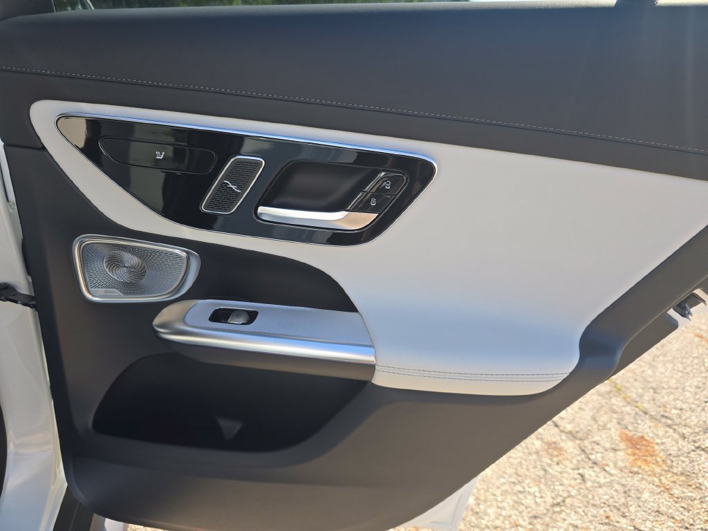 New 2027 Mercedes-Benz GLC 300 4MATIC image 24