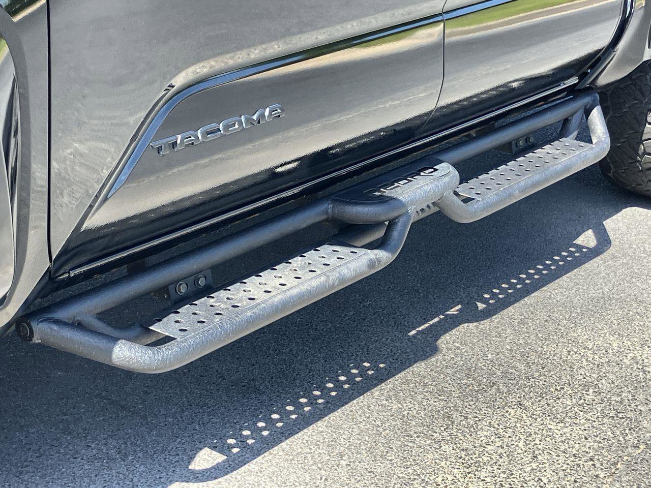 Used 2024 Toyota Tacoma TRD Sport image 10