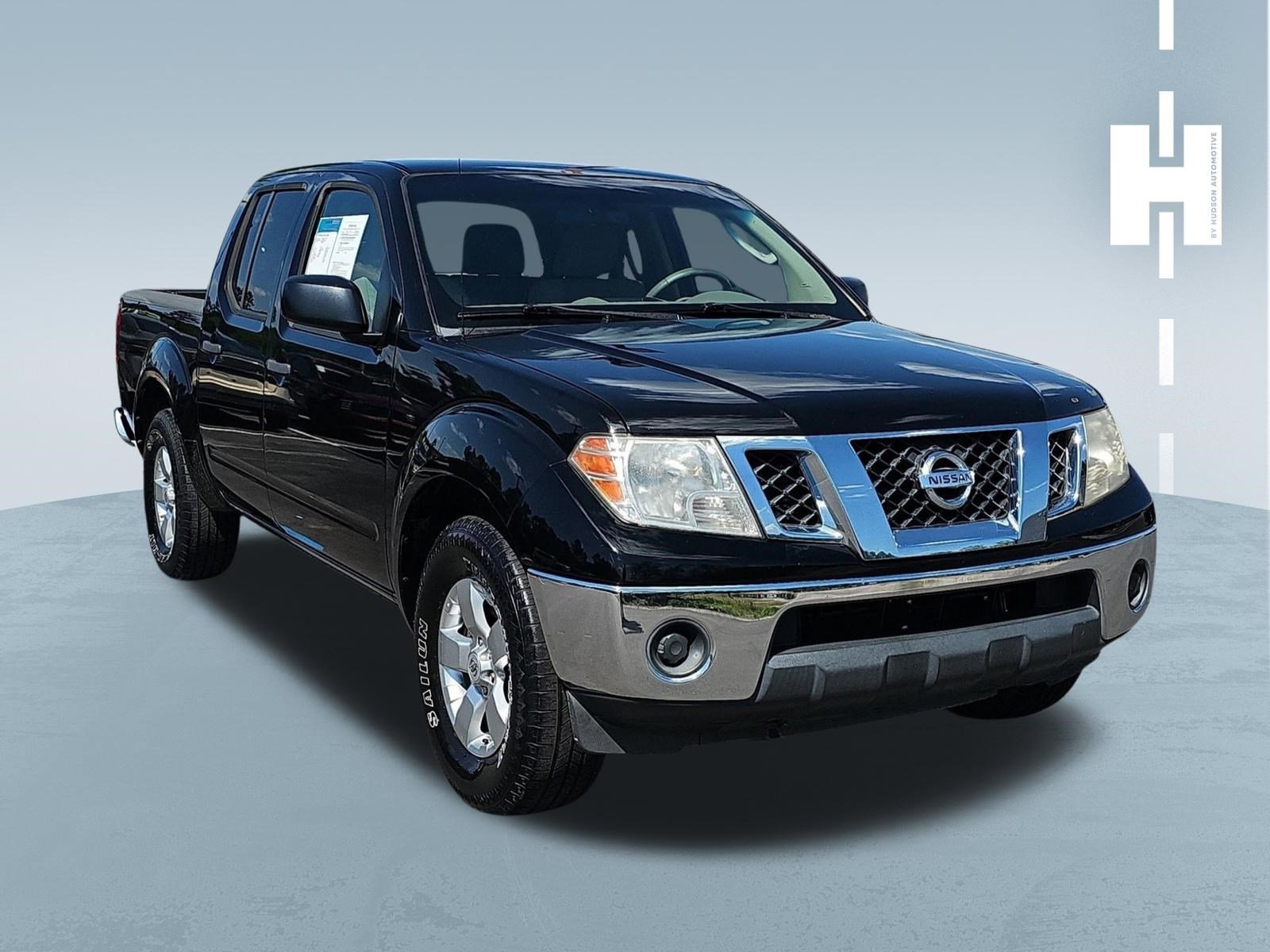 Used 2010 Nissan Frontier SE RWD image 1