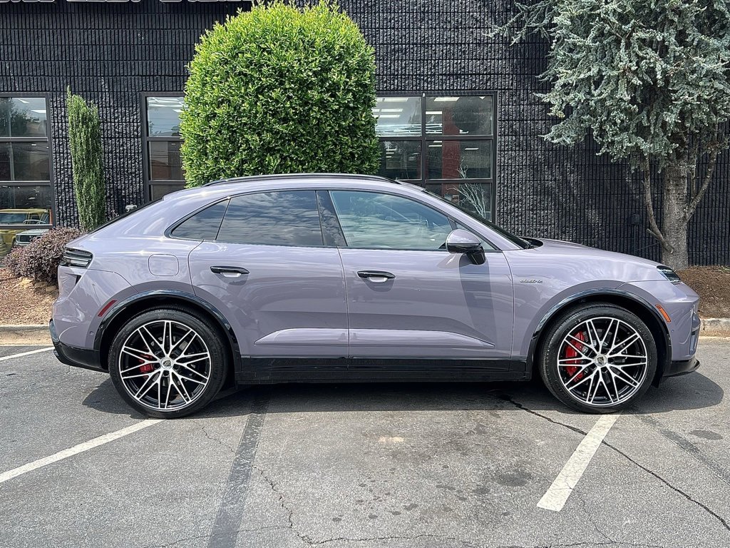Used 2024 Porsche Macan Turbo Electric image 19