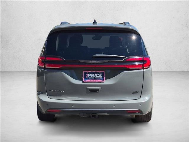 Used 2023 Chrysler Pacifica Touring-L w/ Road Tripper Package AWD/4WD image 7