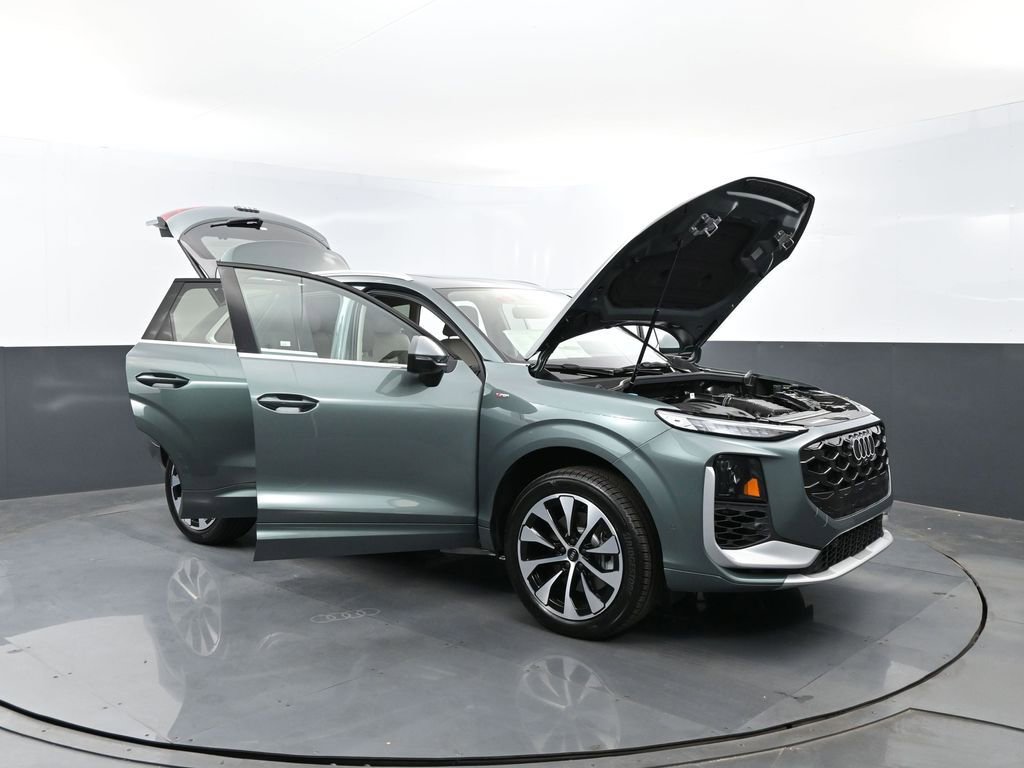New 2026 Audi Q3 quattro 2.0T AWD/4WD image 31