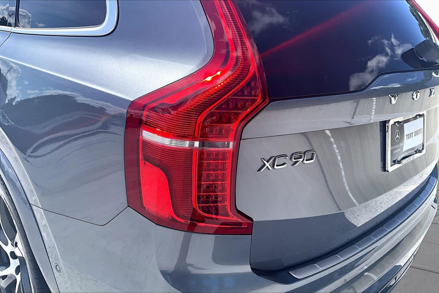 Used 2019 Volvo XC90 T6 R-Design w/ Advanced Package AWD/4WD image 29