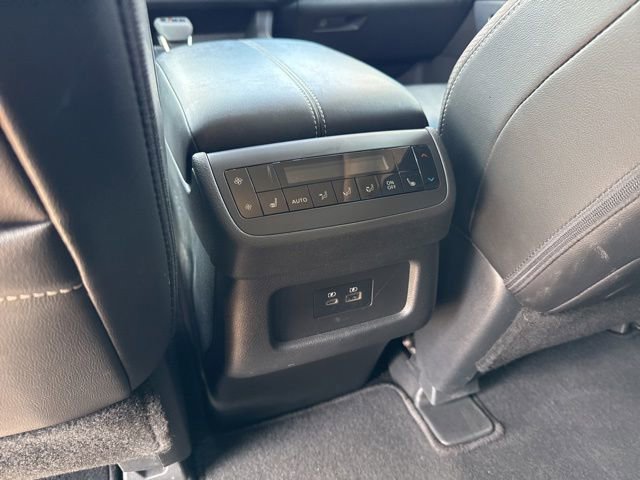 Used 2023 Nissan Pathfinder SL w/ SL Premium Package FWD image 25