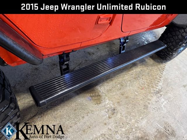 Used 2015 Jeep Wrangler Unlimited Rubicon w/ Connectivity Group image 33