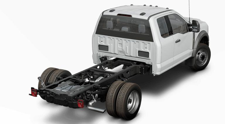 New 2024 Ford F550 4x4 SuperCab Super Duty image 3