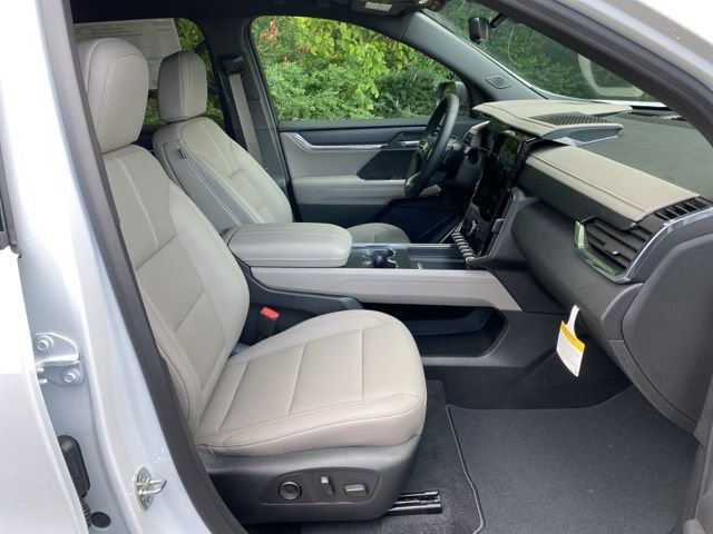 New 2026 GMC Acadia Elevation w/ Black Edition image 32