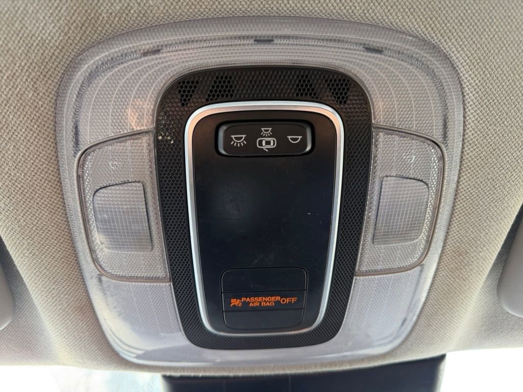 Used 2022 Hyundai Elantra SE w/ Preferred Accessory Package image 13