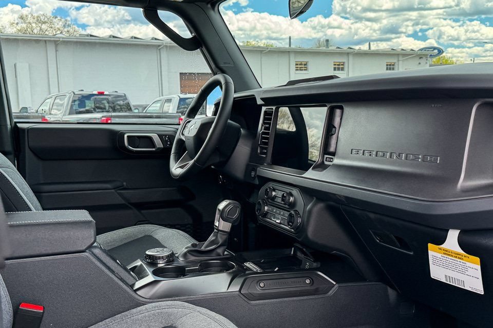 New 2026 Ford Bronco Big Bend AWD/4WD image 14