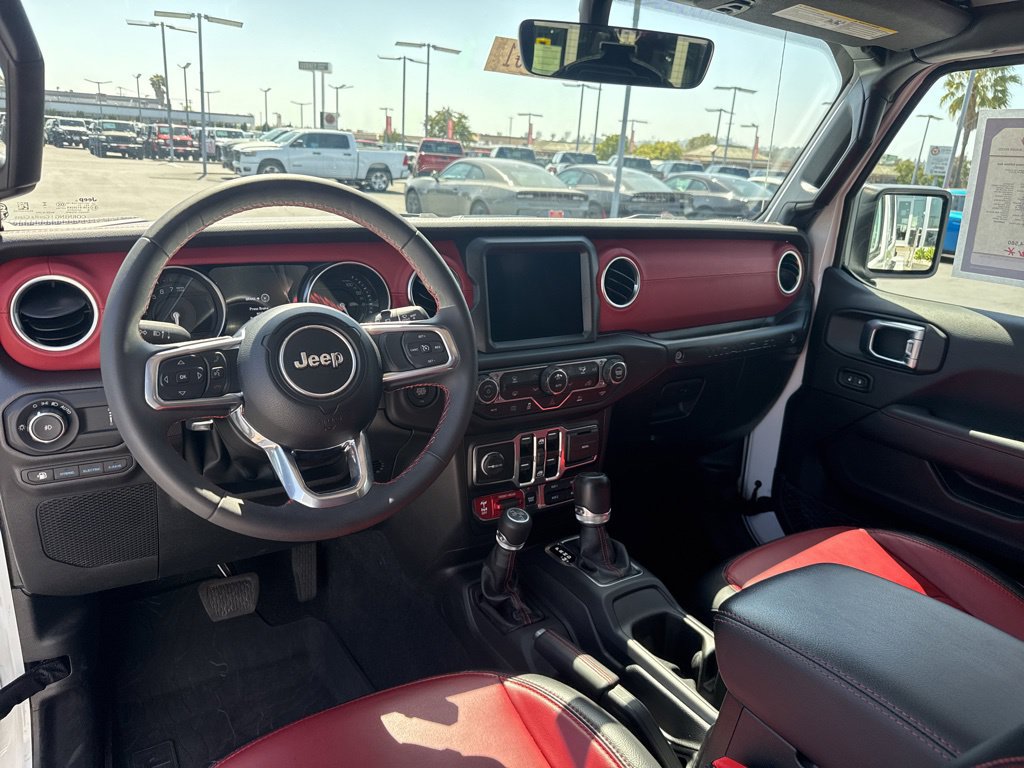 Used 2023 Jeep Wrangler Unlimited Rubicon 4xe AWD/4WD image 19
