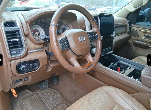 Used 2019 RAM 1500 Limited AWD/4WD image 2