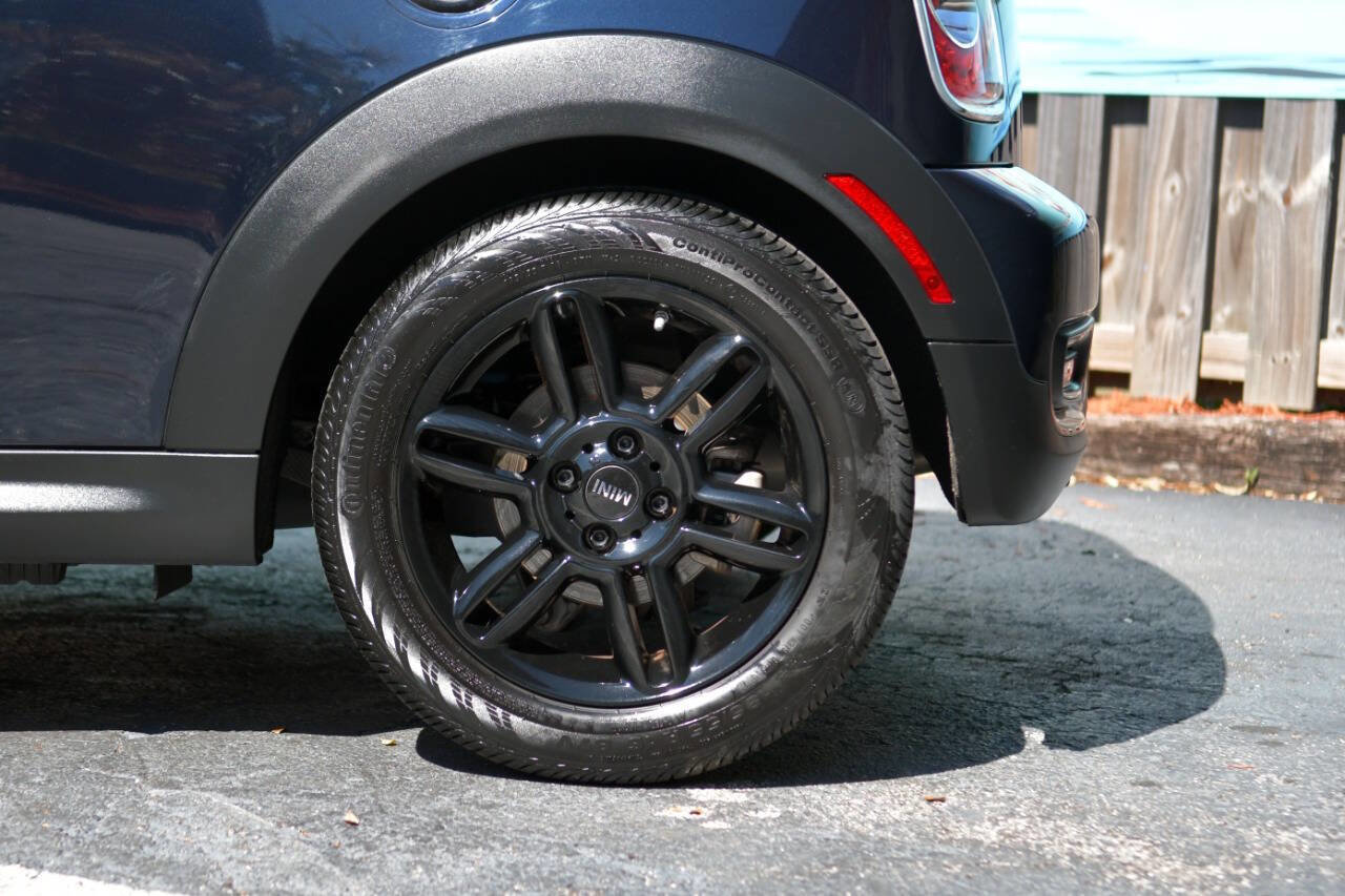 Used 2013 MINI Cooper S w/ Premium Pkg 2 FWD image 12