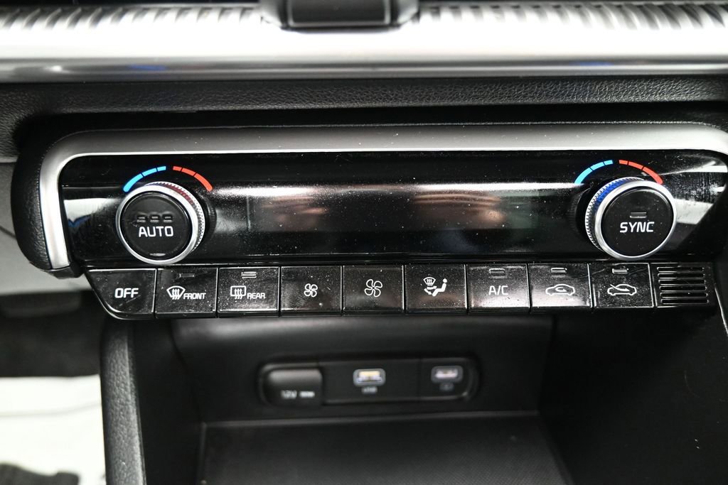 Used 2021 Kia K5 GT-Line AWD/4WD image 18