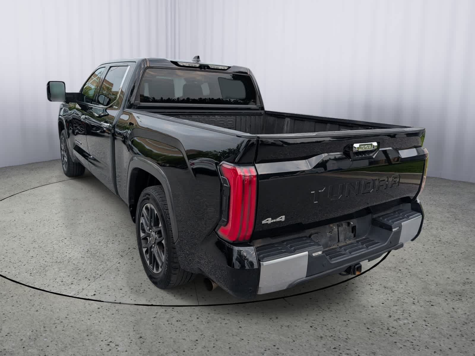 Used 2022 Toyota Tundra Limited AWD/4WD image 5