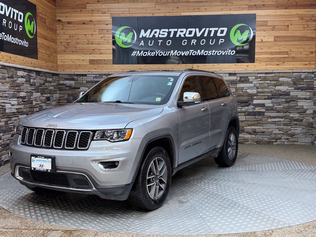 Used 2021 Jeep Grand Cherokee Limited AWD/4WD image 9