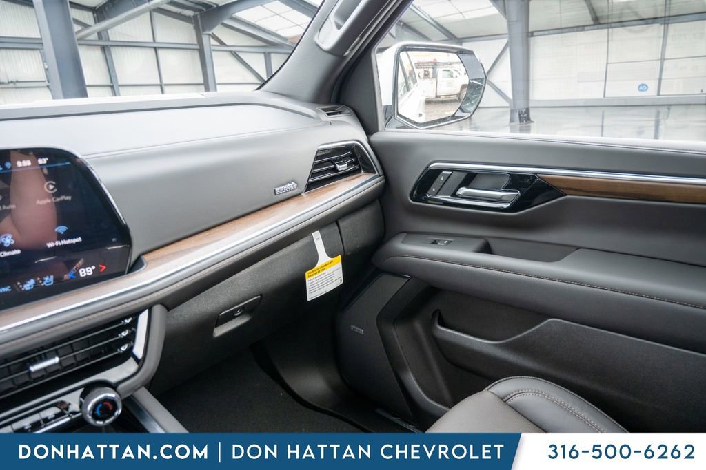 New 2026 Chevrolet Suburban High Country w/ Sun And Tow Package image 13