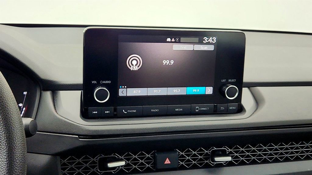 Used 2023 Honda Accord EX image 19