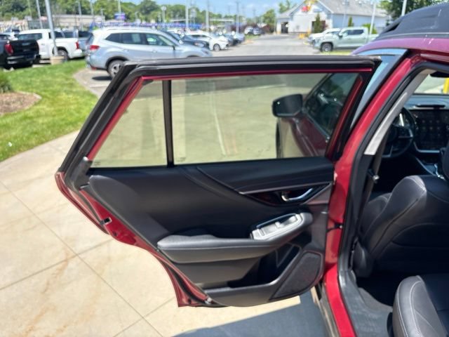 Used 2022 Subaru Outback Limited XT AWD/4WD image 29