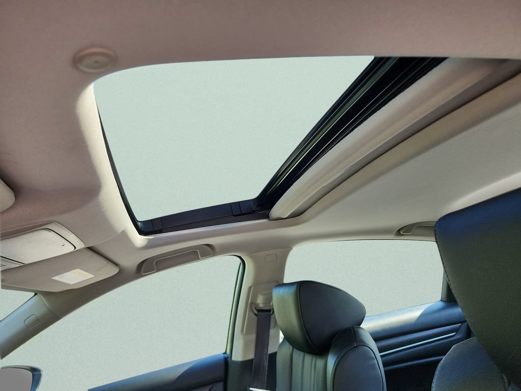 Used 2021 Honda Accord EX-L image 37