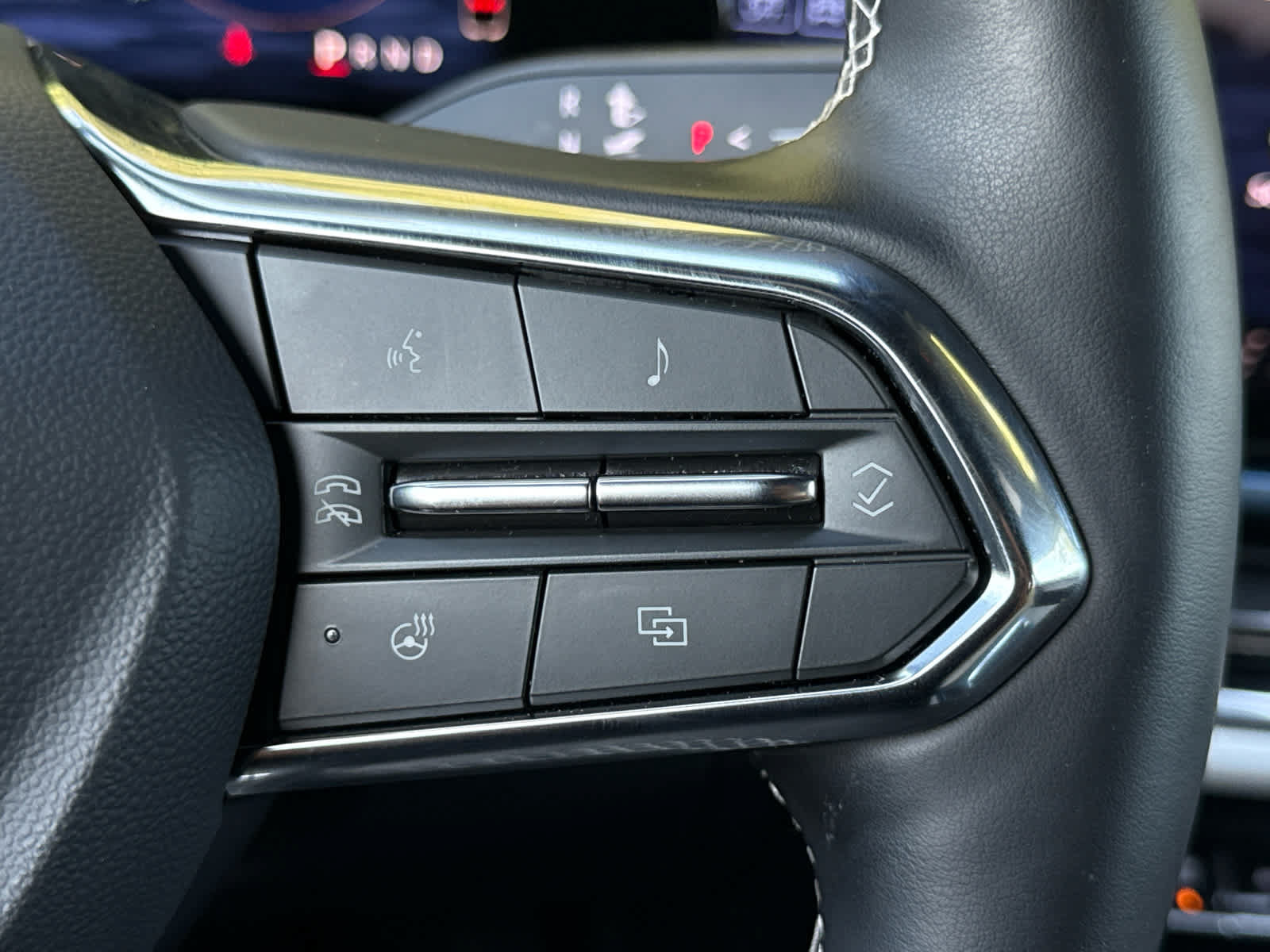 Used 2025 Chevrolet Equinox EV LT FWD image 15
