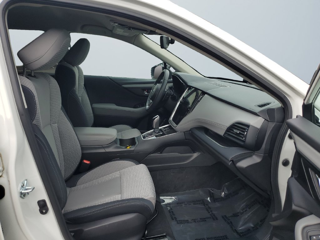 Certified 2025 Subaru Outback Premium AWD/4WD image 15