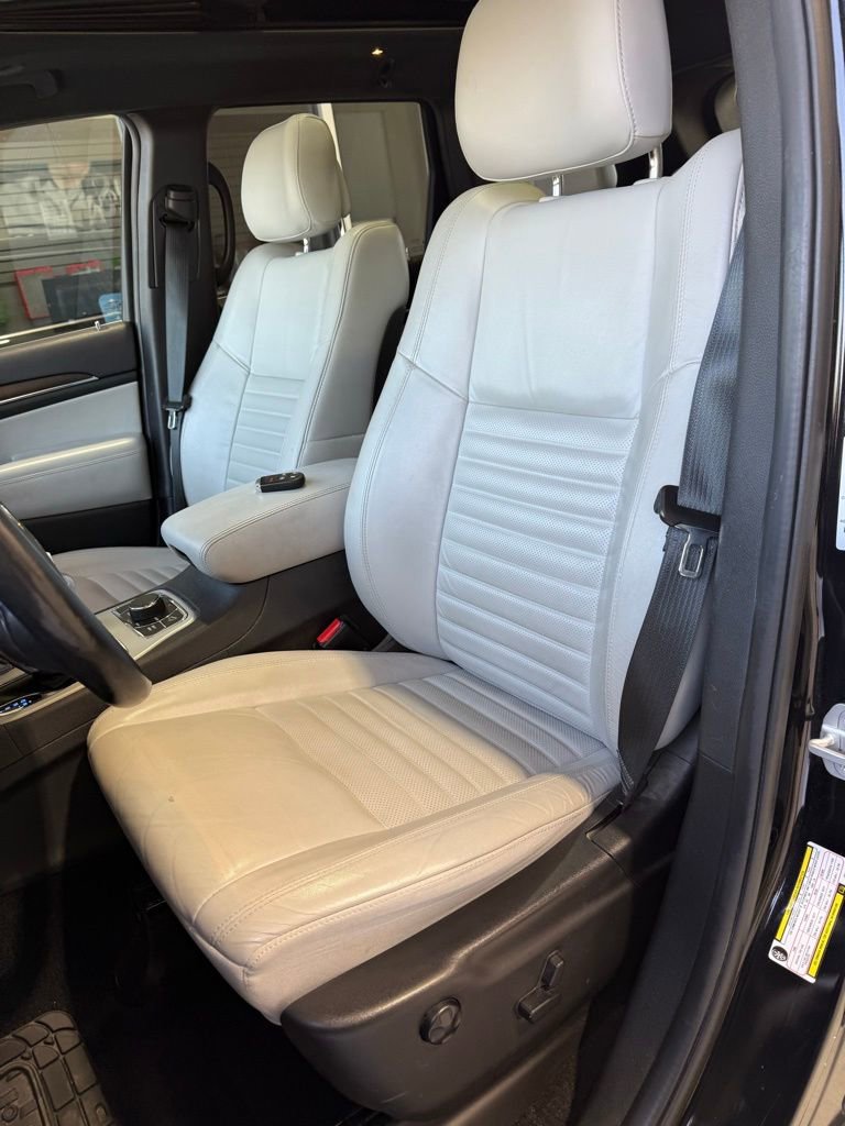 Used 2018 Jeep Grand Cherokee Limited image 9