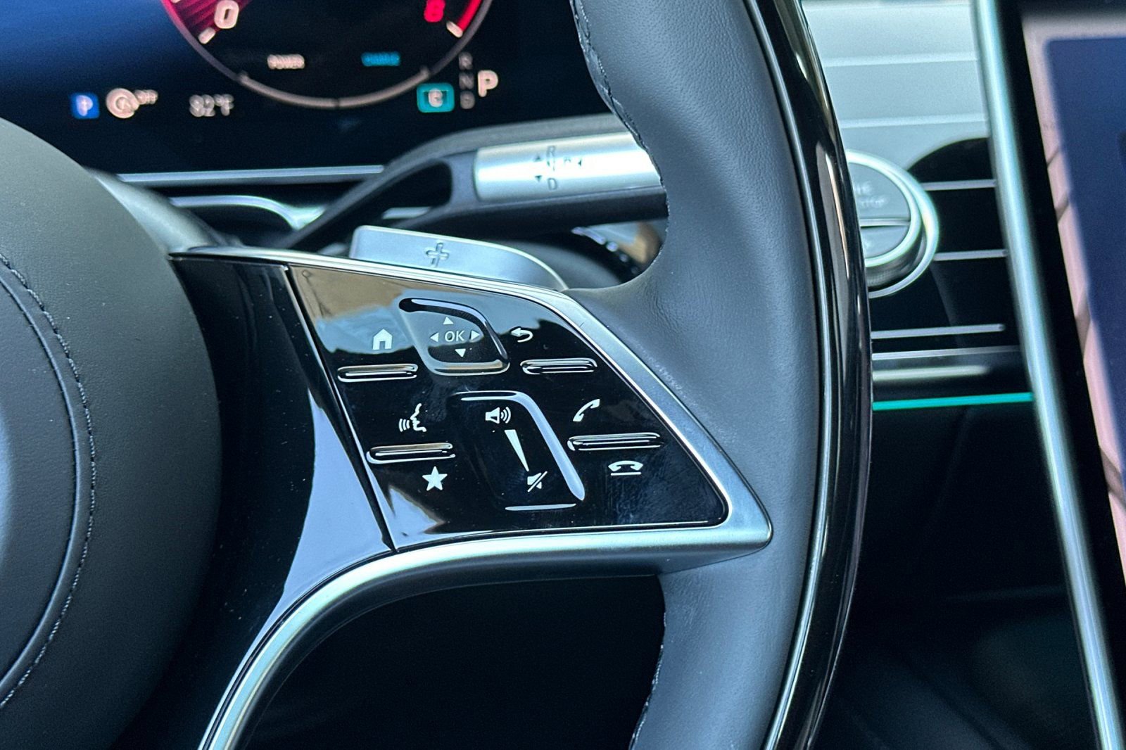 New 2026 Mercedes-Benz S 580 4MATIC Sedan image 26