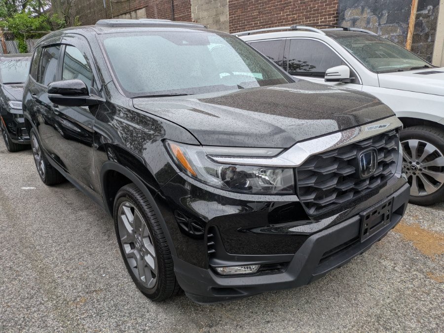 Used 2023 Honda Passport EX-L image 3