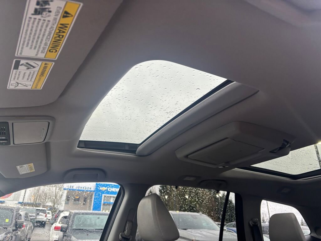 Used 2022 Honda Pilot Elite image 19