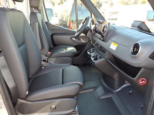 New 2026 Mercedes-Benz Sprinter 2500 image 17