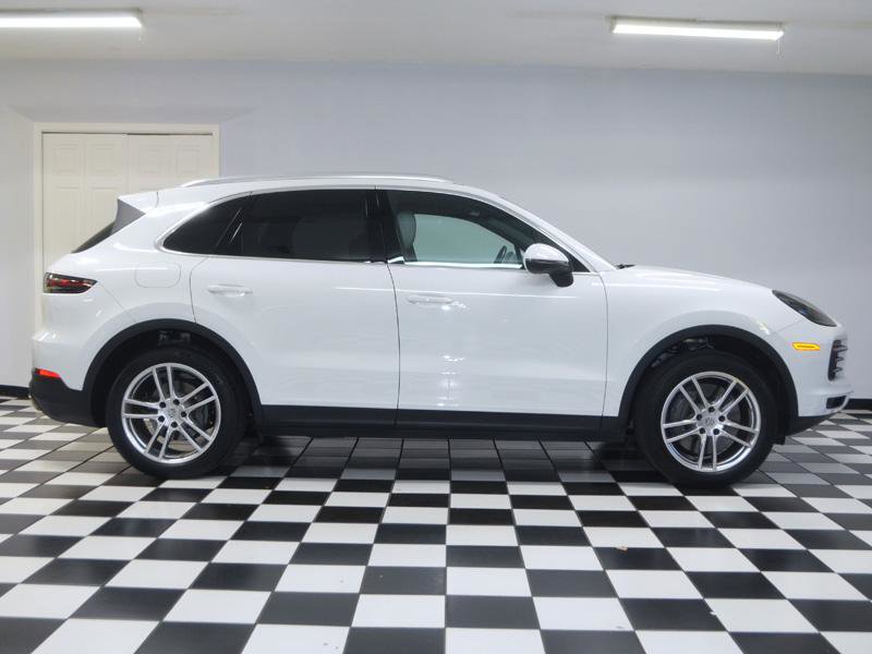 Used 2019 Porsche Cayenne S AWD/4WD image 9