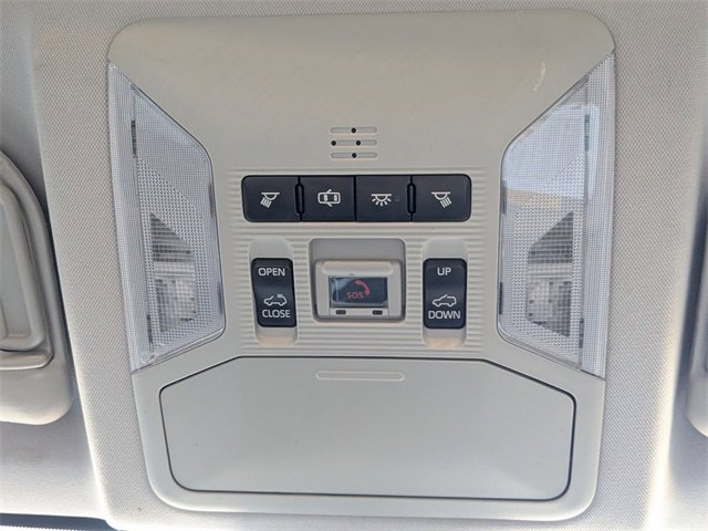 Used 2020 Toyota RAV4 XLE image 21