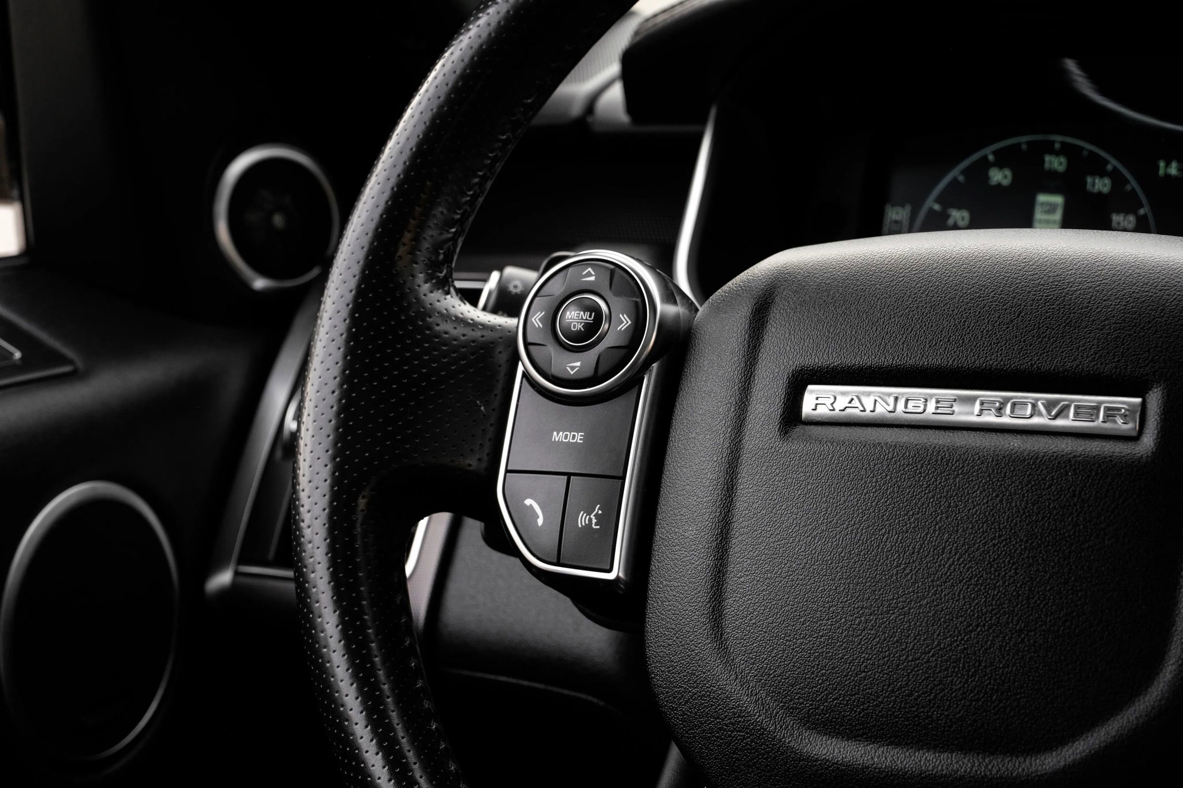 Used 2017 Land Rover Range Rover Sport image 18