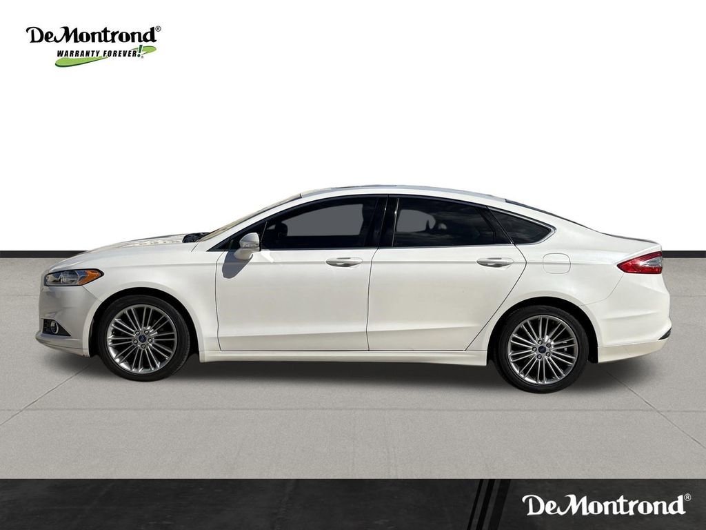 Used 2015 Ford Fusion SE w/ Equipment Group 202A image 8