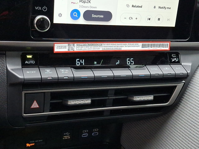 Used 2026 Toyota Camry SE w/ Convenience Package FWD image 17