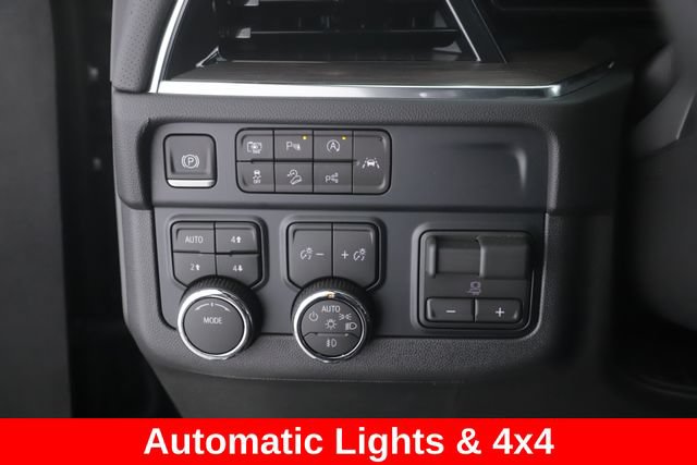 Used 2026 Chevrolet Tahoe Premier w/ Sun And Tow Package AWD/4WD image 21