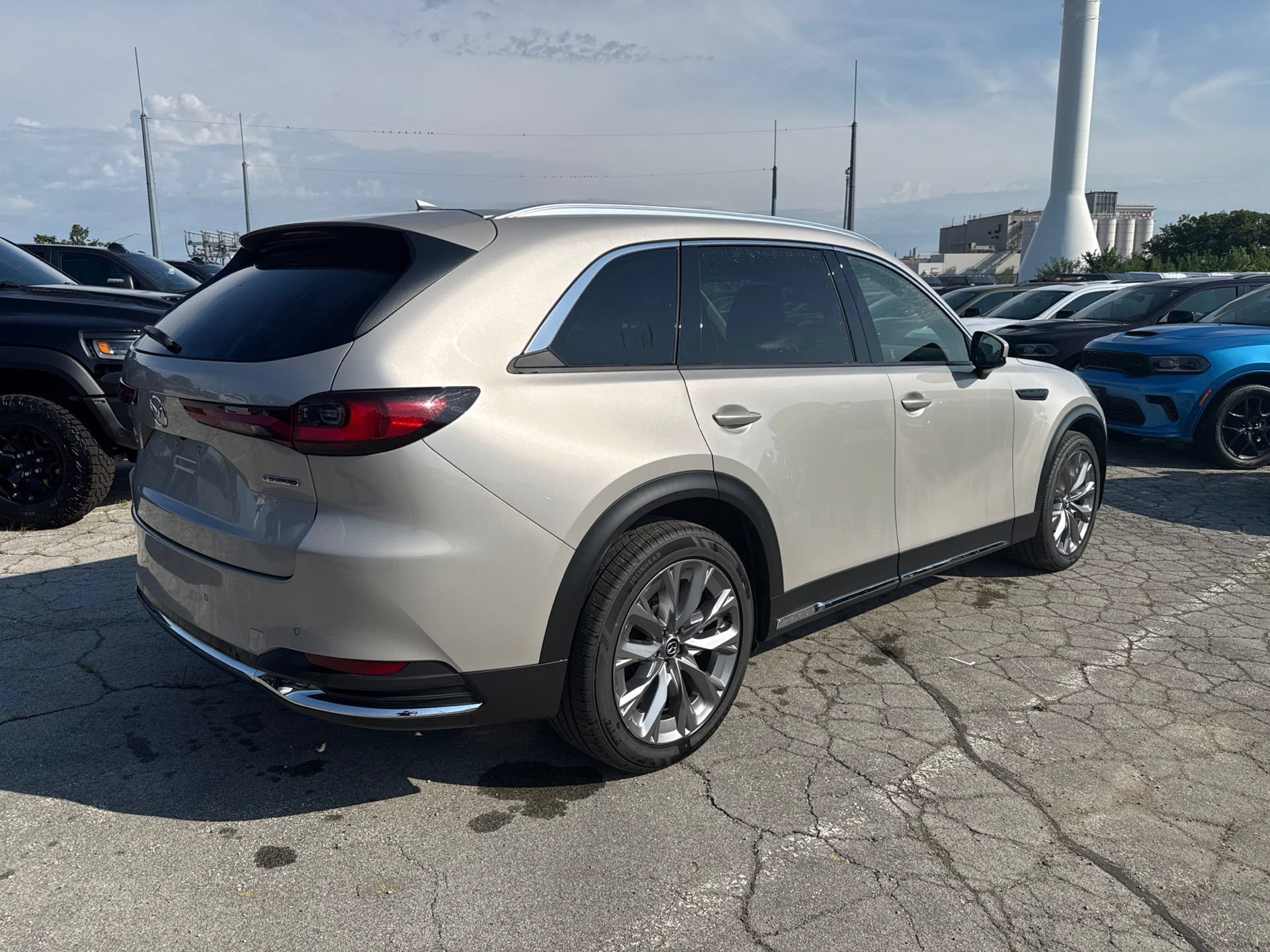 Used 2024 MAZDA CX-90 3.3 Turbo w/ Premium Package AWD/4WD image 5
