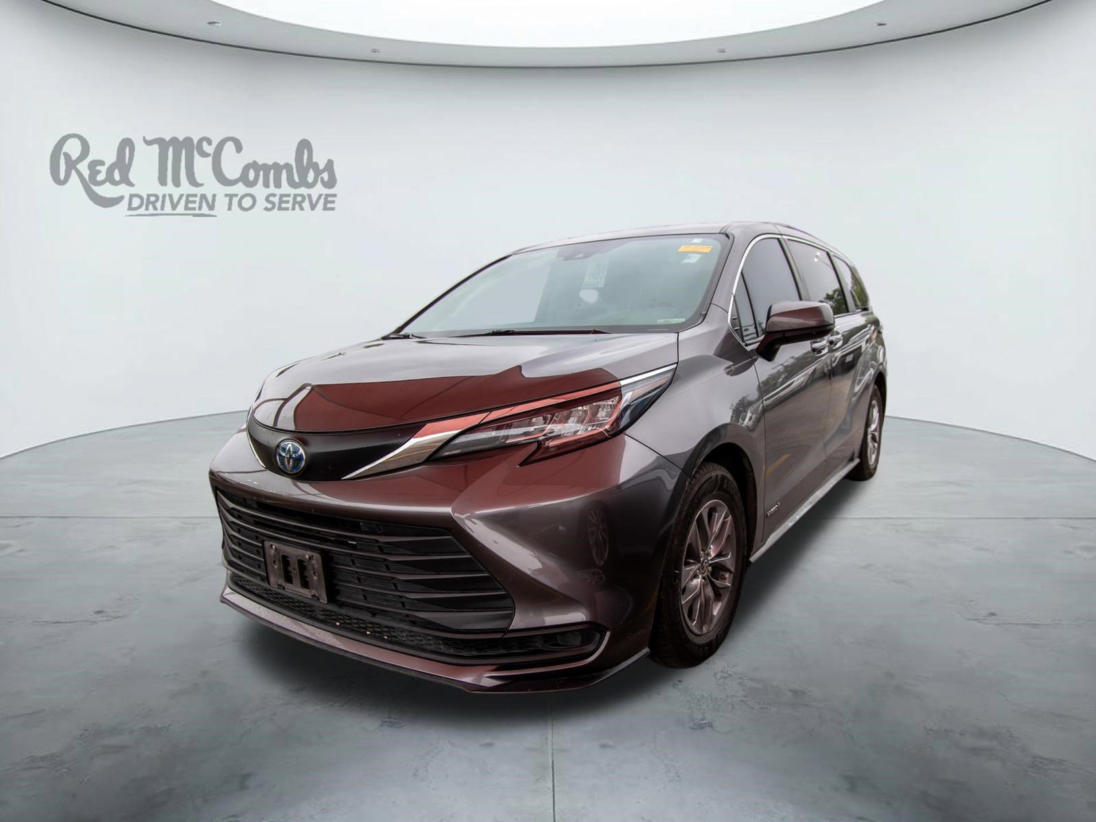 Used 2021 Toyota Sienna LE