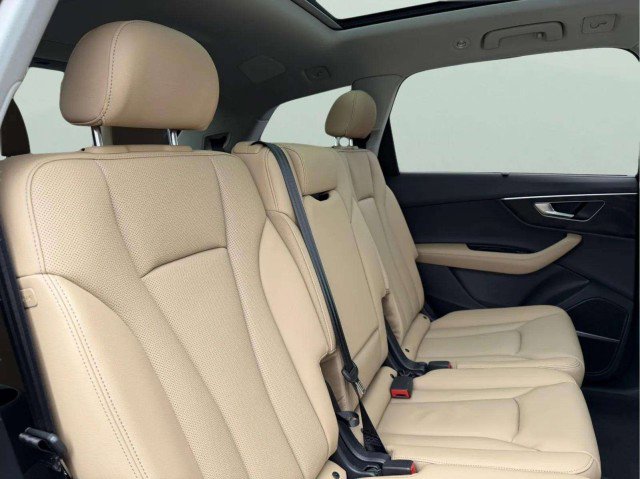 Certified 2025 Audi Q7 Premium Plus w/ Premium Plus Package image 28