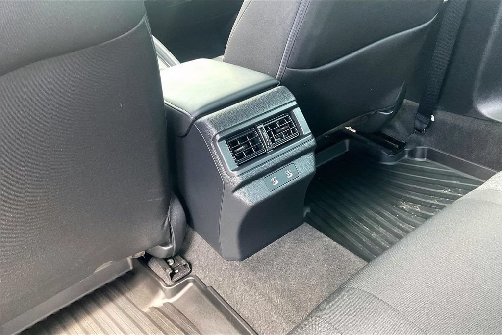 Used 2025 Honda Accord Sport image 32