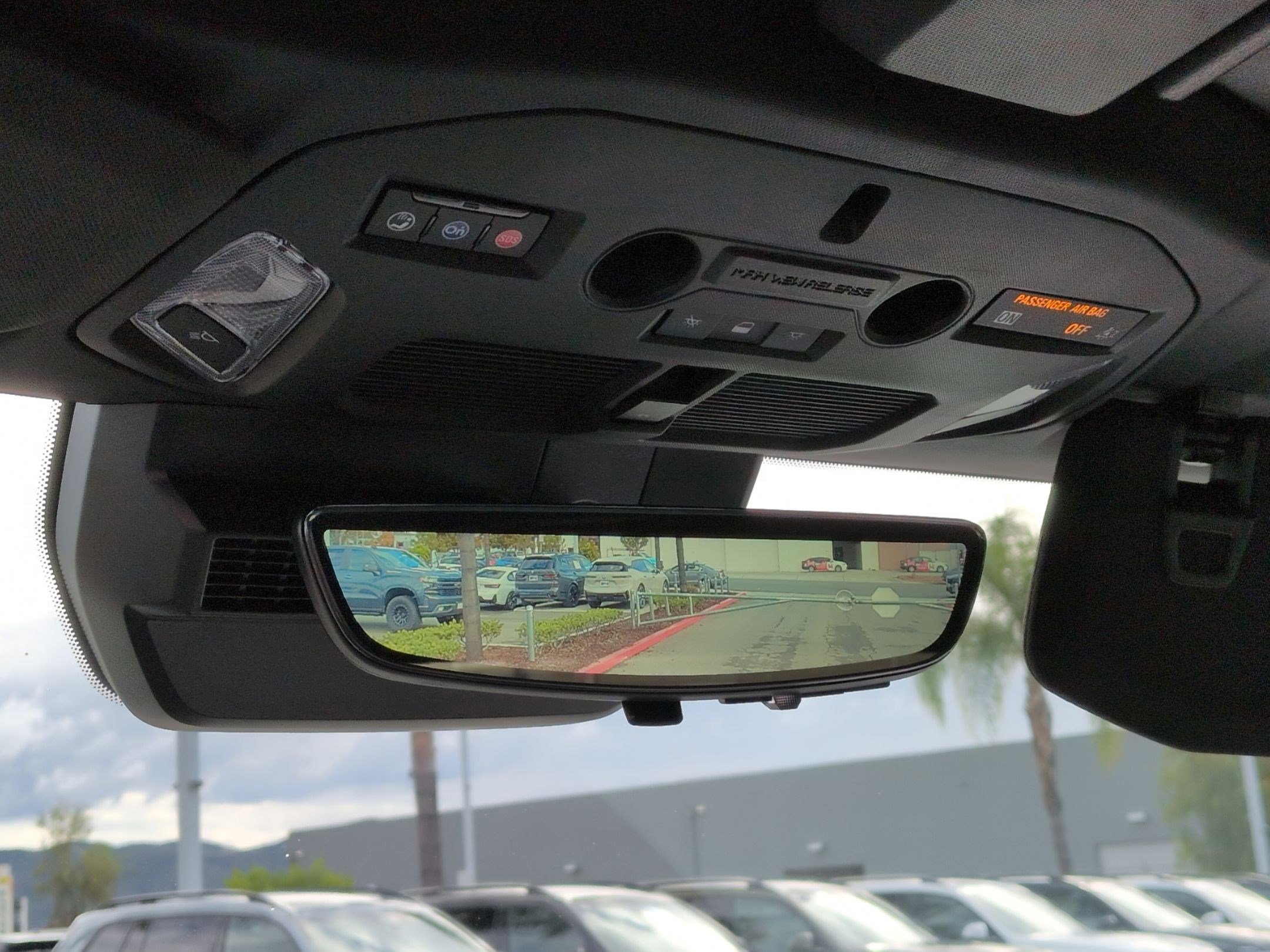 Used 2024 GMC Hummer EV 3X w/ Extreme Off-Road Package image 26