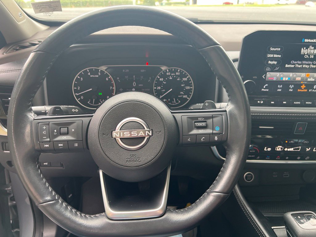 Used 2023 Nissan Rogue SL w/ SL Premium Package AWD/4WD image 13